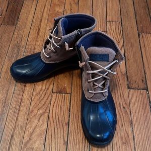 Navy, sperry booties